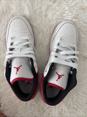 Jordan Kids White and Red Low-Top Sneakers